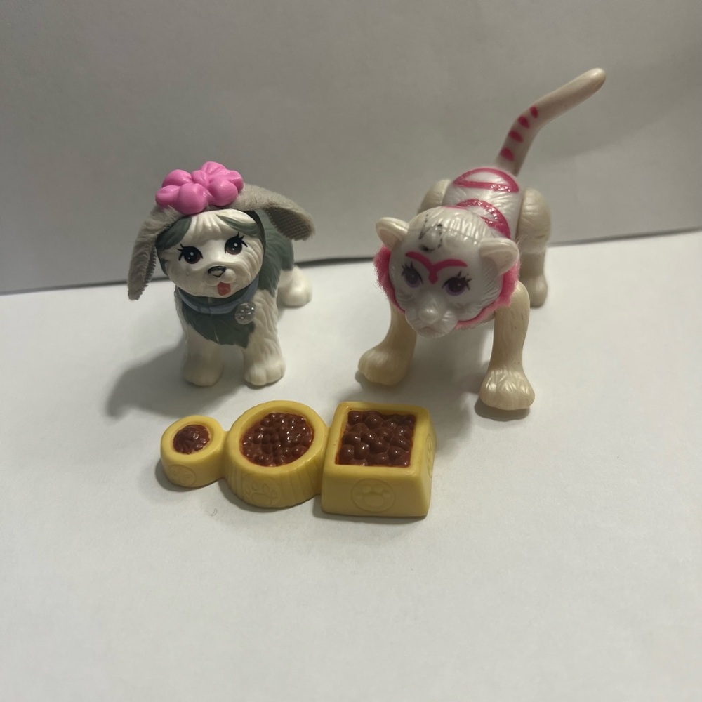 Vintage little pet shop dog and tiger with food tray